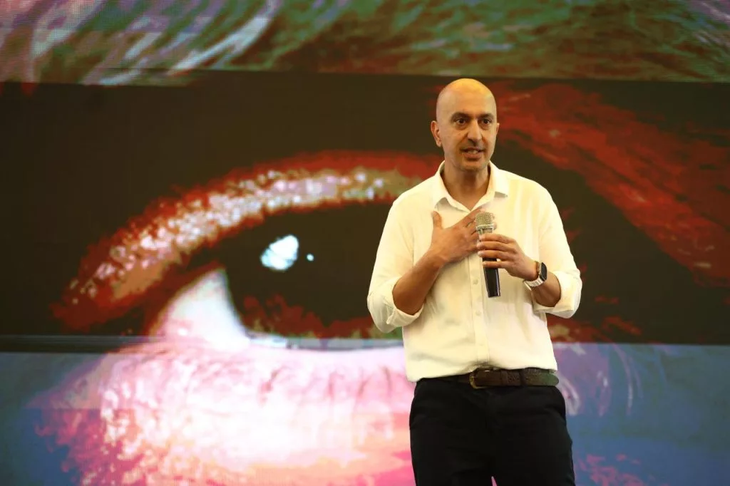 Shahin Tabari, Chairman of Chargoon's Board