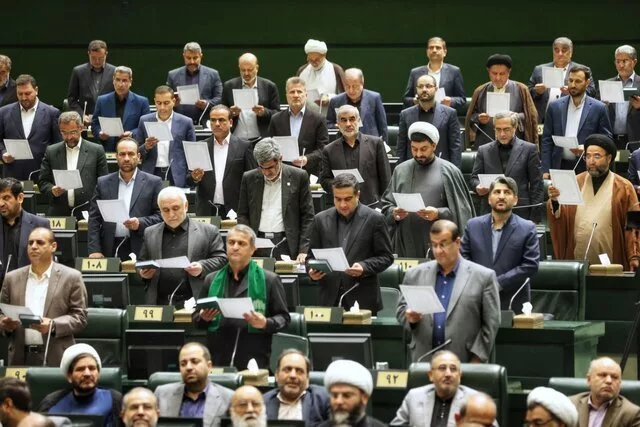 Lawmakers in Iran Access Free Internet Despite Public Limitations